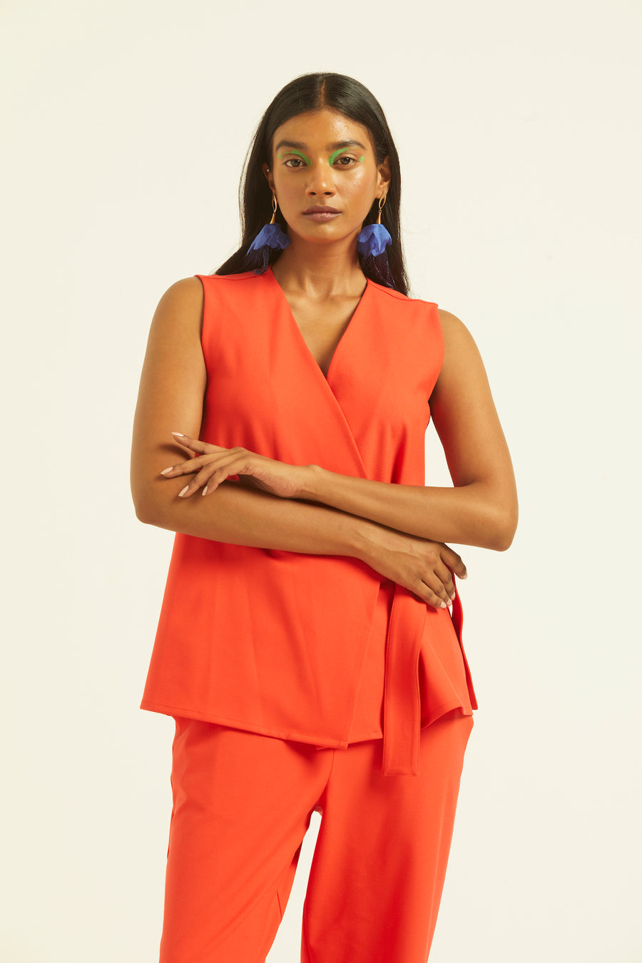 SLEEVELESS CORAL SIDE TIE SET